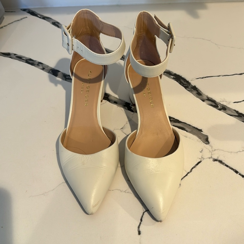 Kurt Geiger London closed toe heels